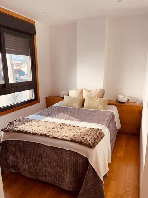 Apartamento Centrico Y De Diseno Con Parking Vigo Kültér fotó